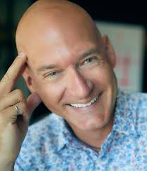 Brent Lowe's Instagram, Twitter & Facebook