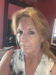 Looking for a female who supports another female to gather here!🩷🌸