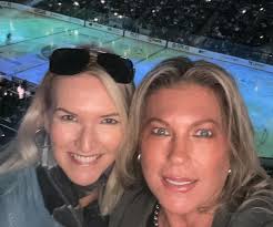 Dawn Mitchell (@dawnatfox9) • Instagram photos and videos