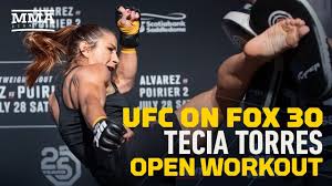 Tecia torres outworks michelle waterson to a decision victory, almost putting the karate hottie away. Tecia Torres Ufc On Fox 30 Open Workout Highlights Mma Fighting Youtube