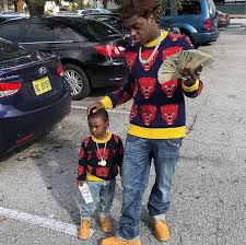 Calls kodak black weird while addressing the homophobic slurs he rapped about her in new york rapper young m.a. Kodak Black Height Age Weight Real Name Songs Net Worth 2021 World Celebs Com