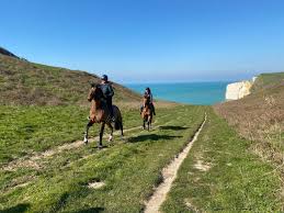 Les packs hébergement très performants. Domaine Equestre Etretat Le Tilleul Tarifs 2021