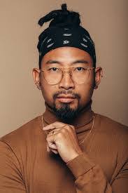 Linh Phan's Instagram, Twitter & Facebook