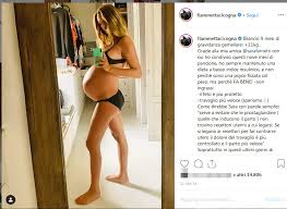 Currently there is an italian model named fiammetta cicogna. Fiammetta Cicogna Mamma Di Due Gemelle Le Cose Piu Belle E Dolorose Della Mia Vita Nello Stesso Giorno