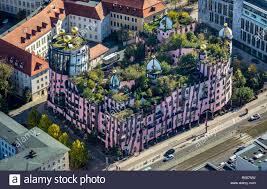 Luftaufnahme Grune Zitadelle Hundertwasser Haus Arthotel Magdeburg Magdeburg Altstadt Magdeburg Sachsen Anhalt Deutschland Deu Europa Luftaufnahme Stockfotografie Alamy