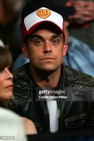 9,824 Crooner Ricky Photos & High Res Pictures