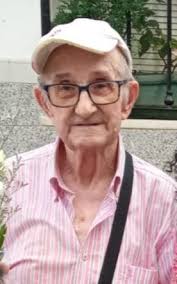 Hola buenas se me ha perdido mi perro, responde al nombre de flopi lleva 1  semana perdido y no lo encuentro por ningún lado, si alguien lo ha visto o  lo tiene