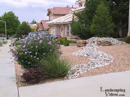 Small Front Yard Desert Scene Idea Xeriscape Front Yard Desert Landscape Front Yard Small Yard Landscaping