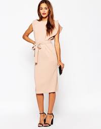 La nueva coelcción de vestidos de novia de asos es ideal. Vestidos Para Invitadas En Otono Invierno 2015 Vestidos Para Boda Invitada Vestido Corto Boda Invitada Vestidos Cortos Boda