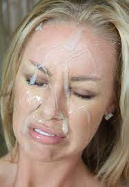 Ah yes the look of being freshly jizzed when she don't like facials.💖 :  r/CumHaters
