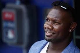 Howard makes pitch for Negro Leagues Baseball Museum expansion