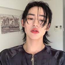 Pin By Rustem Saklak On Korea Boys Long Hairstyles Boy Hairstyles Long Hair Styles