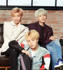 Was dir helfen könnte wäre zb dass jimin (links) sehr volle lippen . Rm Jimin Suga Good Looking Men How To Look Better Bangtan Boys