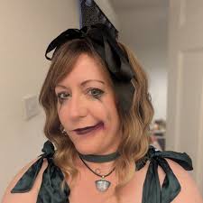 Beltane crown for moot pub crawl later today. #yesthatisaspiderinmyhair