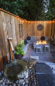 Looking for budget diy backyard ideas, which are easy and fun to do? Backyard Ideas Awesome Ideas To Create Your Unique Backyard Landscaping Diy Backyard Ideas For Small Yards Small Backyard Design Backyard Landscaping Designs