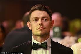 Patrick Cripps wins Brownlow Medal by ONE vote after beating bookies'  favourite Lachie Neale