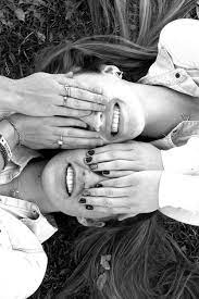 20 Fun And Creative Best Friend Photoshoot Ideas Friend Photoshoot Best Friend Photoshoot Best Friend Photos