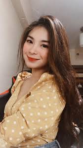 I can take away your hurt, heartbreak boy. Hold you tight straight through  the day light, I'm right here, when you gonna realize That I'm your cure,  heartbreak boy? 🎶