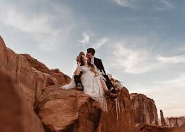 Tell them about the things they should think about before the wedding, such as the timeline, the engagement photo session, and many others. 4 Email Response Templates Wedding Photographers Need