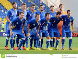De bijnaam is la squadra azzurra (het blauwe team) of het daarvan afgeleide azzurri (blauwen). De Voetbalteam Van Italie U21 Redactionele Stock Foto Image Of Doel Schot 43484758