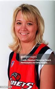 Tiffany Woosley's Instagram, Twitter & Facebook