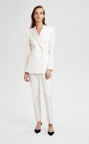 31 Beautiful Bridal Suits For Your Rehearsal Dinner Wedding And Beyond White Wedding Suit Wedding Suits For Bride Wedding Dress Suit