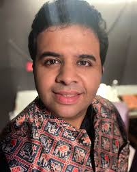 MAD FUN at last night's Corporate Show with THE Bela Shende @shendebelareal  and amazing musicians! #belashendeliveinconcert #music #singer  #saurabhdaftardar #concert