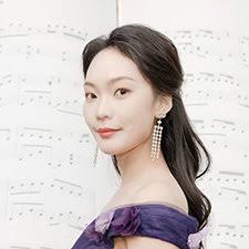 Welcome to the home of Kayserburg Pianos