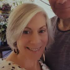 Tami Lou Castillo (@TamiLouski)