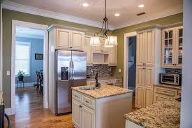 This type of layout is used across the kitchen industry to aid customers in comparing cabinet costs of various door styles to find out which is best for your. 8 Stunning 10x12 Kitchen Layout Ideas Home Decor Bliss