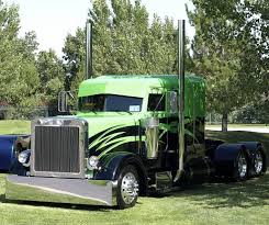 Tricked Out Semi Trucks Hit A Lot Of Truck Drivers Came Out And Those Interested In A Truck Trucks Big Trucks Peterbilt Trucks