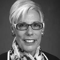 Pamela Peele's Instagram, Twitter & Facebook