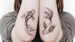 35 Koi Fish Tattoo Ideas With Meanings Tatowierungen Fisch Tattoos Goldfisch Tattoo