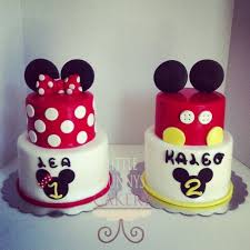 Birthday Cake For Brother And Sister Mickey And Minnie Cakes For A Brother And A Sister Mickey And Minnie Cake Minnie Cake Sibling Birthday Parties