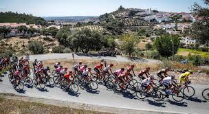Lisbon, the stage of the volta's finish. Volta A Portugal A Formula De Sempre Agora Em Versao Concentrada Para Uma Edicao Especial