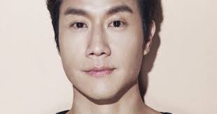 Jung Woo Joins Lee Byung-hun and Han Ji-min at BH Entertainment @ HanCinema