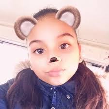 Arianna Valentin's Instagram, Twitter & Facebook