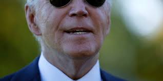 Ed Mintz, Who Gave Movies Their Report Cards, Dies at 83