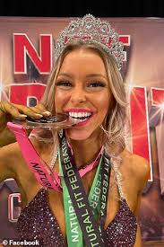 PICTURED: Dallas Ralph Lauren worker Sara House, 22, 'killed by ''extremely  drunk'' hit-and-run driver'