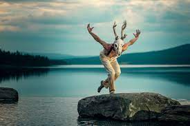 The play is staged in peer gynt ' s birthplace, where ibsen claims he found inspiration for the character peer gynt, and is regarded by many as the most authentic version. Willkommen Zu Das Peer Gynt Festival Peer Gynt