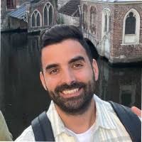 70+ perfiles de «Airam González»