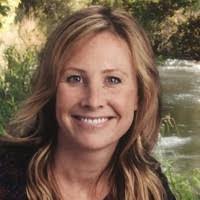 Amanda Panek's Instagram, Twitter & Facebook