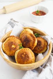 Fifa 21 venezuela vs colombia. Venezuelan Pastelitos Andinos Meat Empanadas The Cookware Geek
