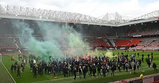 During the last 31 meetings with manchester united fc playing at home, manchester united fc have won 19 times, there have been 7 draws while liverpool fc have won 5 times. Man Utd Vs Liverpool Match Delayed After Fans Protest Inside Old Trafford Todayuknews