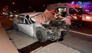 Izmir trafik kazası içerikleri, son dakika haberleri ve daha fazlası haber7'de. Izmir Buca Da Korkunc Kaza Ege Ajans Com Haberin Merkezi Son Dakika Haberler