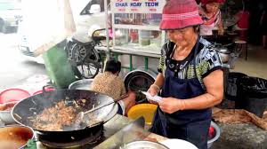 It is a super popular hawker food/street food in indonesia, malaysia, and singapore. Char Kuey Teow Lorong Selamat Geoge Town Penang Youtube