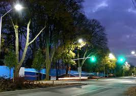 Led Street Lights Make Their Gta Debuts Spacing Toronto