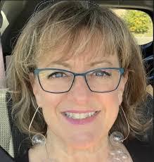 Colleen Strahan's Instagram, Twitter & Facebook