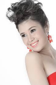 Linda Phung's Instagram, Twitter & Facebook