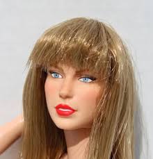 We're trying to figure out specifically what charms these are!!